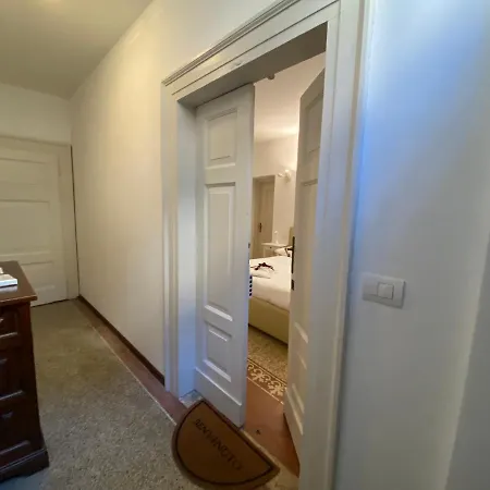 Palazzo Della Torre 招待所 3*